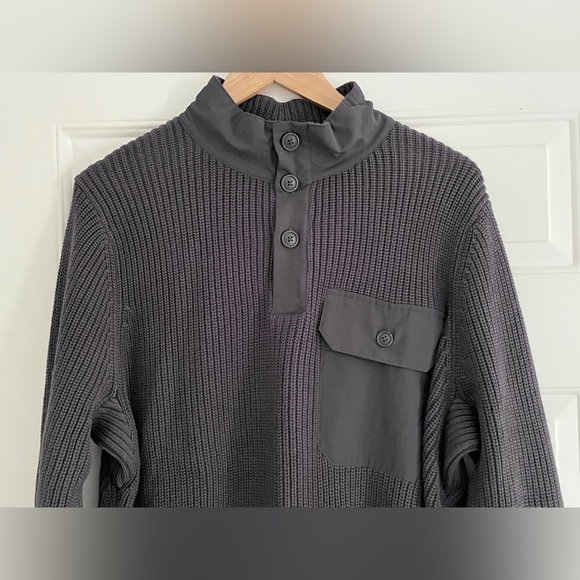 Duluth Trading Brigadier Sweater Men's Medium Gray Button Mock Elbow Patch NWT - Picture 4 of 11